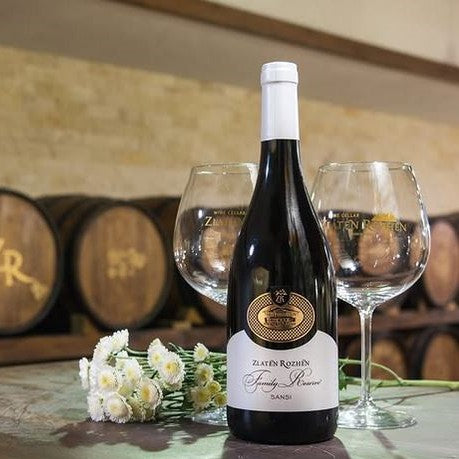 Zlaten Rozhen Sansi (Sangiovese–Syrah Cuvée)